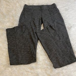 Athleta Gray Front and Back Pocket Straight Leg work-out Pants